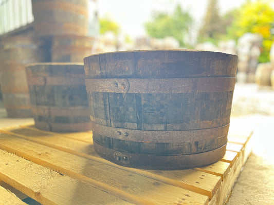 Oakwood Rustic Medium Planter (Barrel)