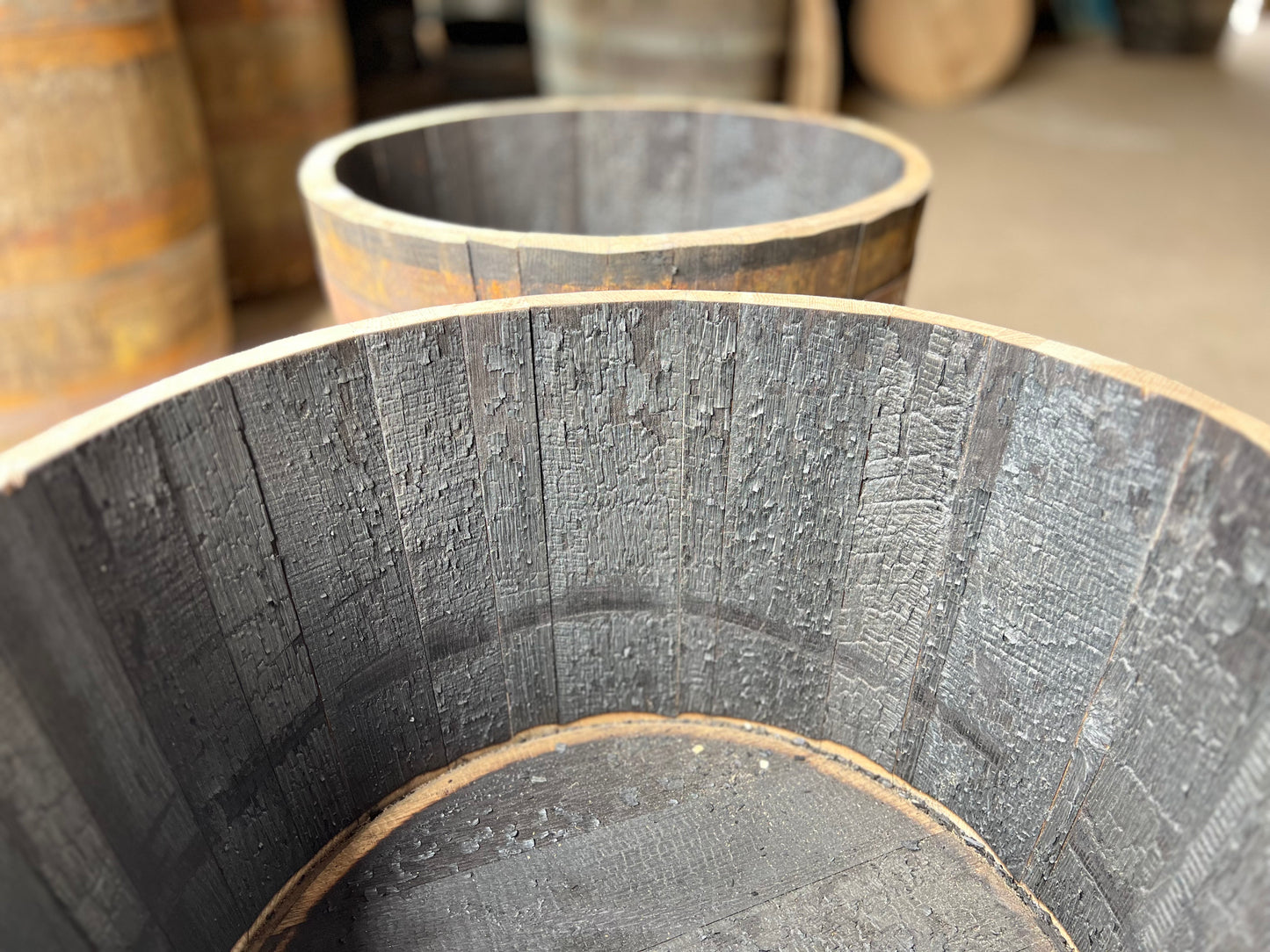 Oakwood Rustic Medium Planter (Barrel)